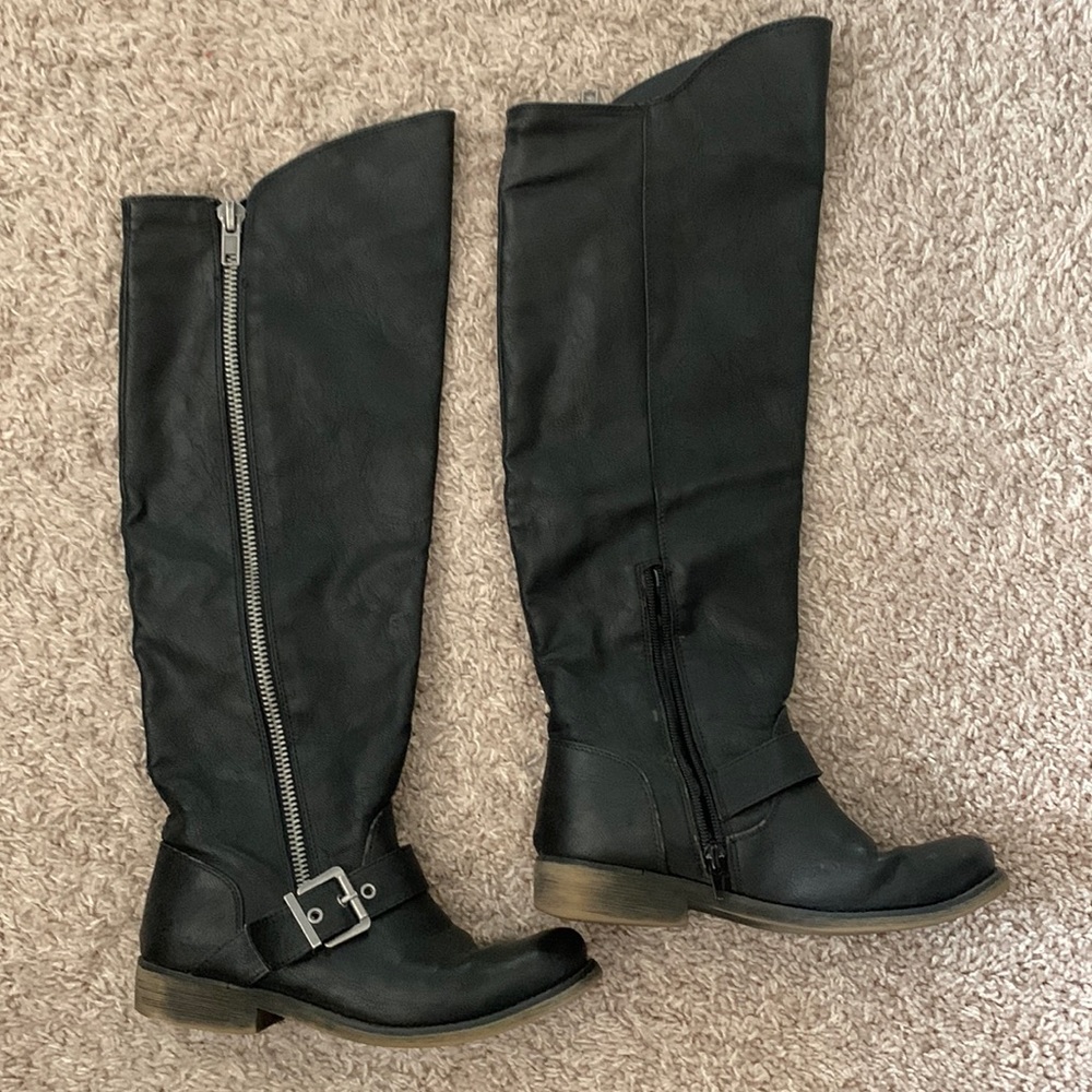 Black Knee High Boots - Size 5